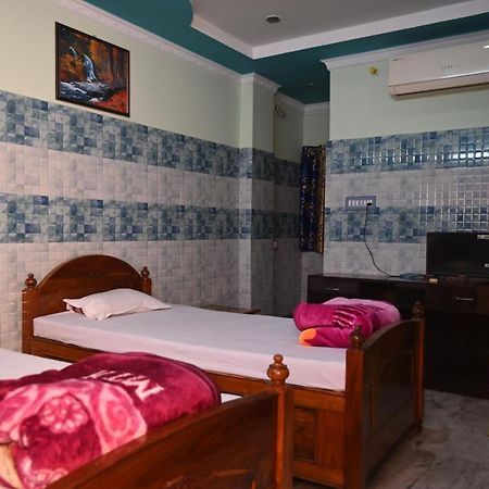 Hotel Rajmahal Bānkura Zewnętrze zdjęcie
