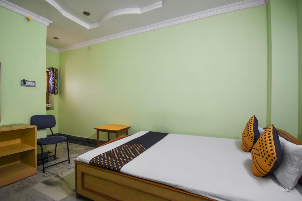 Hotel Rajmahal Bānkura Zewnętrze zdjęcie